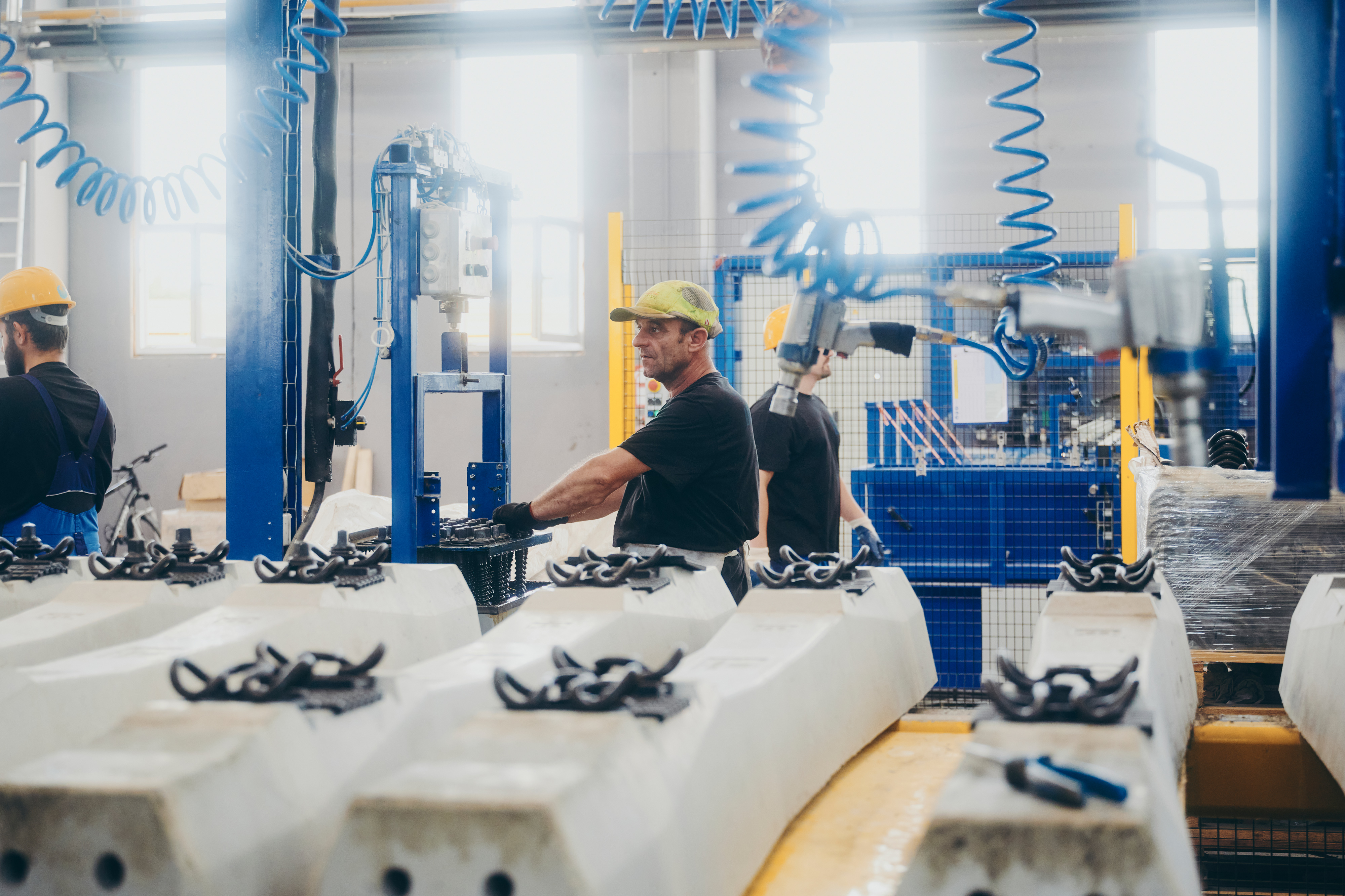 moll-rail-croatia-person-taking-screws-for-sleeper-production